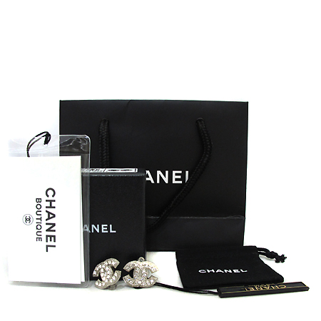 ����  �Ͱ���