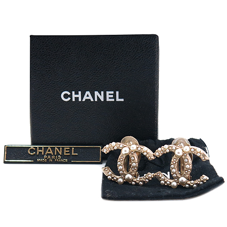 ����  �Ͱ���