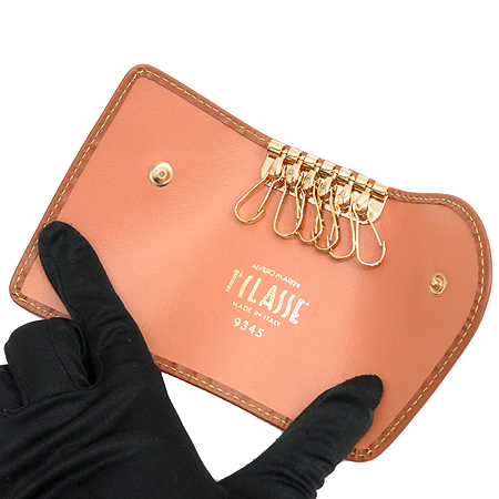 ALVIERO MARTINI(�˺񿡷� ����Ƽ��) �ΰ� PVC 6ŰȦ�� Ű���̽� �̹���4 - ���̺��� �߰���ǰ