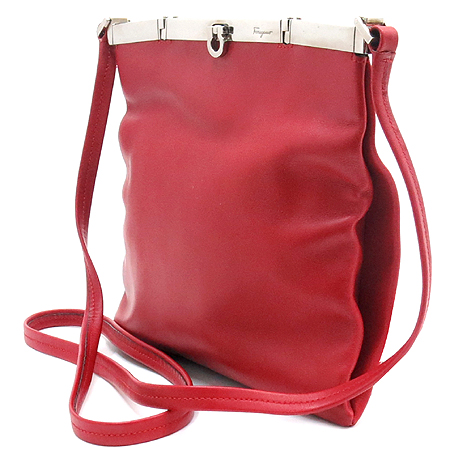 Ferragamo(��󰡸�) 21 9269 ���� ���� ũ�ν��� �̹���3 - ���̺��� �߰���ǰ