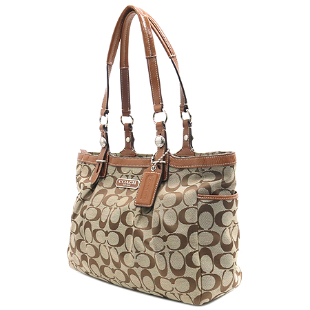 Coach(��ġ) �ñ׳�ó �ڰ��� ���� ���̴�Ʈ Ʈ���� ���� ����� �̹���2 - ���̺��� �߰���ǰ