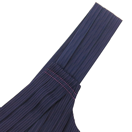 Marc by Marc Jacobs(��ũ���̸�ũ�����߽�) ���� �÷� ���� �̹���3 - ���̺��� �߰���ǰ