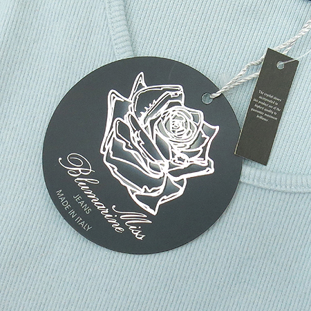 Blumarine(���縶��) ��ī�̺��� �÷� ����� Ƽ �̹���5 - ���̺��� �߰���ǰ