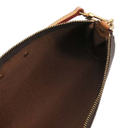 Louis Vuitton(���̺���) M95567 ���׷� ĵ���� ����Ŭ��ġ 2WAY �̹���6 - ���̺��� �߰���ǰ