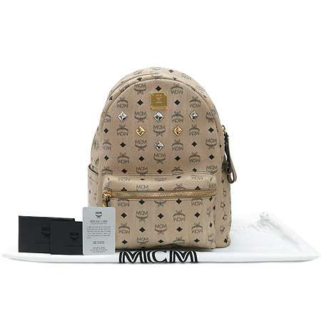 ������  ����