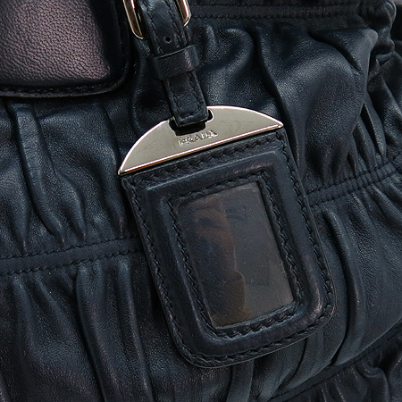 Prada(�����) BL0743 NAPPA GAUFRE BALTICO ���� ������ ��ũ���̺� ����ΰ� 2WAY �̹���4 - ���̺��� �߰���ǰ