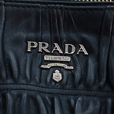 Prada(�����) BL0743 NAPPA GAUFRE BALTICO ���� ������ ��ũ���̺� ����ΰ� 2WAY �̹���5 - ���̺��� �߰���ǰ