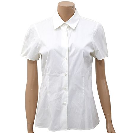 ��  ����