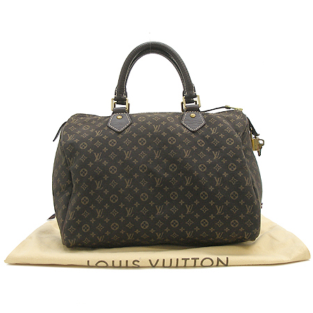 ���̺��� ũ�ο��� ���ǵ� 30 ��Ʈ�� 