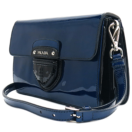 Prada(�����) 2011 S/S �÷��� ���̴�Ʈ �ø� ũ�ν��� �̹���3 - ���̺��� �߰���ǰ