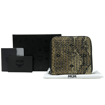 ������  ������