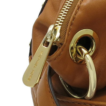 MICHAELKORS (����Ŭ�ھ) MMD5BAOIL ī�� ���� ���� ¡ ��� 2WAY �̹���5 - ���̺��� �߰���ǰ