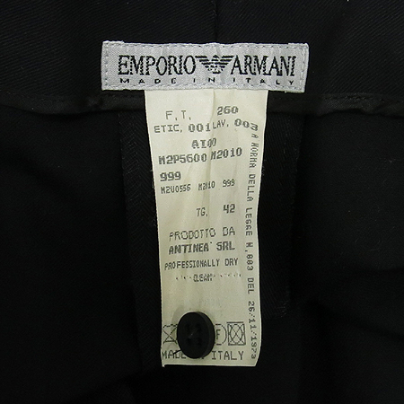 Emporio Armani(�������� �Ƹ�����) �����÷� ���� ���� �̹���3 - ���̺��� �߰���ǰ