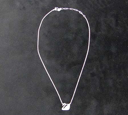 Swarovski(���ͷκ꽺Ű) �ΰ� ��� ����� [�д����] �̹���2 - ���̺��� �߰���ǰ