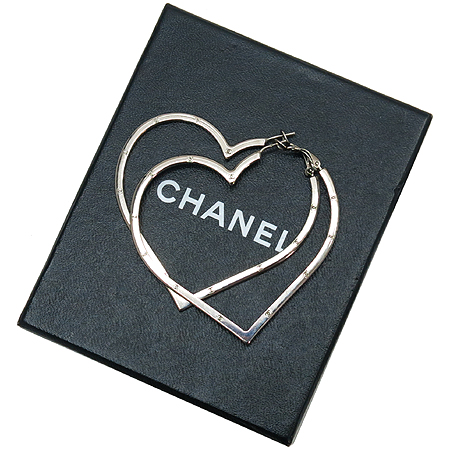 ����  �Ͱ���