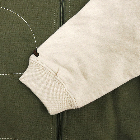 ROOTS(����) �Ƶ��� �ø����÷� Ʈ���̴׺� ��Ʈ �̹���3 - ���̺��� �߰���ǰ