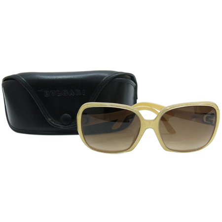 �Ұ���  ���۶�