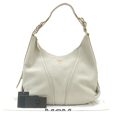 ������  �����