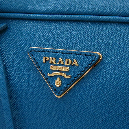 Prada(�����) BL0095 �ﰢ �ΰ� ��� �ڹ�Ʈ���� ���ǾƳ� ��Ʈ�� + �����Ʈ�� [��������] �̹���4 - ���̺��� �߰���ǰ