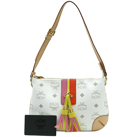 ������  �����