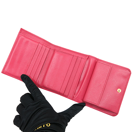 Prada(�����) 1M0176 ���ǾƳ� ���� �ΰ� 3�� ������ �̹���3 - ���̺��� �߰���ǰ