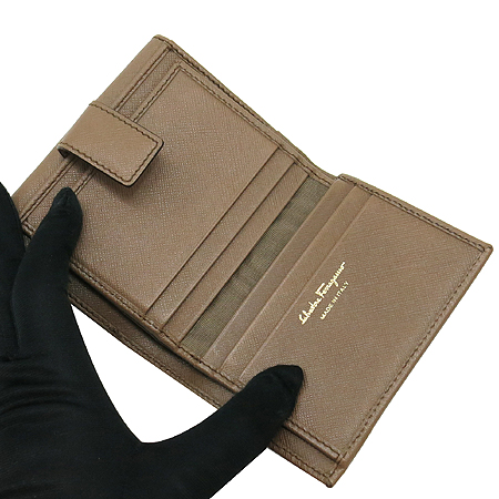 Ferragamo(��󰡸�) 22 7122 ���� ��ġ�� �ΰ� ��� 2�� ������ [��������] �̹���5 - ���̺��� �߰���ǰ