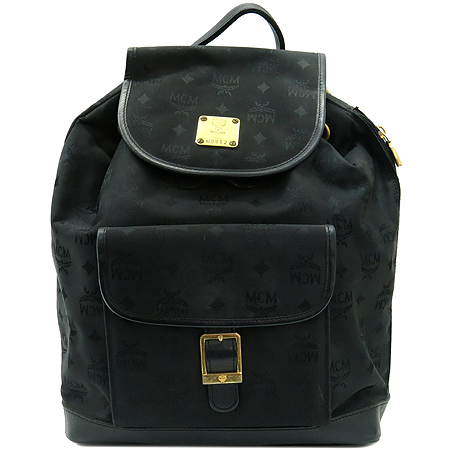 ������  ����