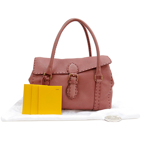 ���  �����