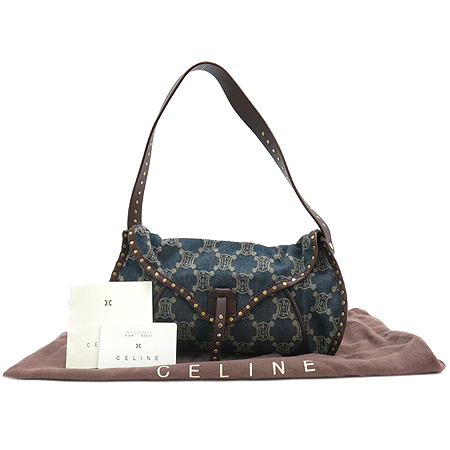 ������  �����