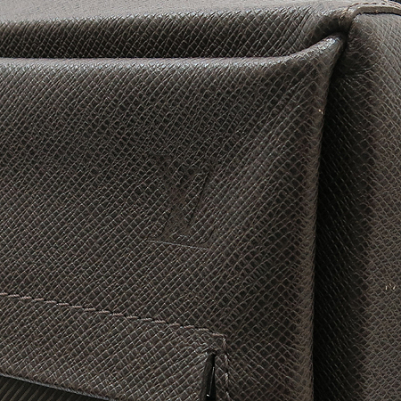 Louis Vuitton(���̺���) M30918 Ÿ�̰� �׸��� ����ī �޽��� 2WAY �̹���4 - ���̺��� �߰���ǰ