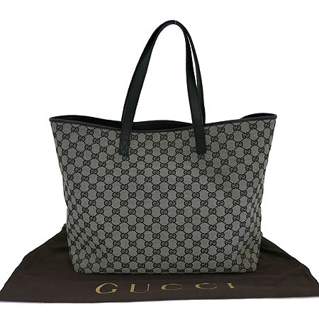 ����  �����