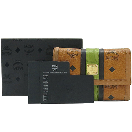 ������  ������