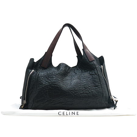 ������  �����