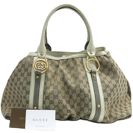 ����  �����