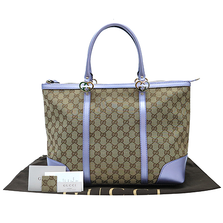 ����  �����