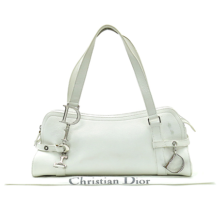 ���  �����