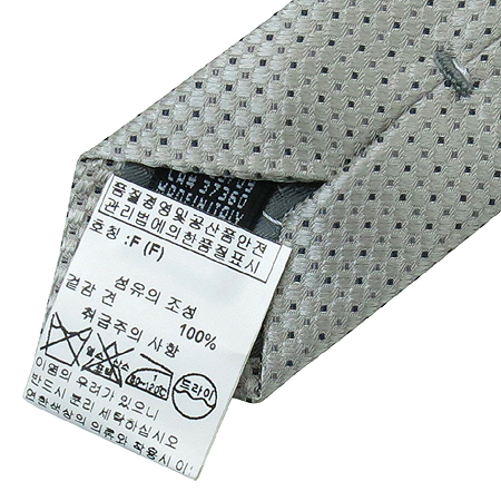 Armani(�Ƹ����� �÷�������) 350092 2A401 �׷��� �ǹ� ��Ʈ 100%��ũ ��Ÿ�� �̹���5 - ���̺��� �߰���ǰ