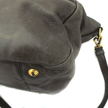 Prada(�����) BL0681 ��Ż�λ��� ARGILLA�÷� ����ΰ� ��� 2WAY [��õ ������] �̹���5 - ���̺��� �߰���ǰ