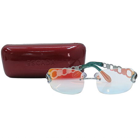 �������  ���۶�