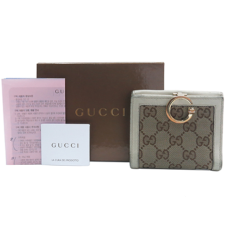 ����  ������