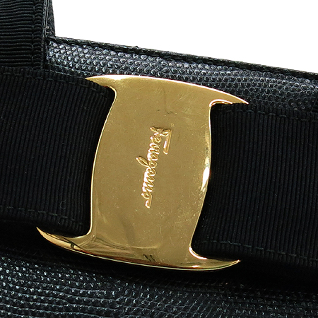 Ferragamo(��󰡸�) 21 4178 ���� �ٶ� ��� ��Ʈ�� �̹���3 - ���̺��� �߰���ǰ