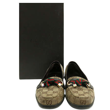 ����  ����