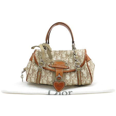 ���  ��Ʈ��