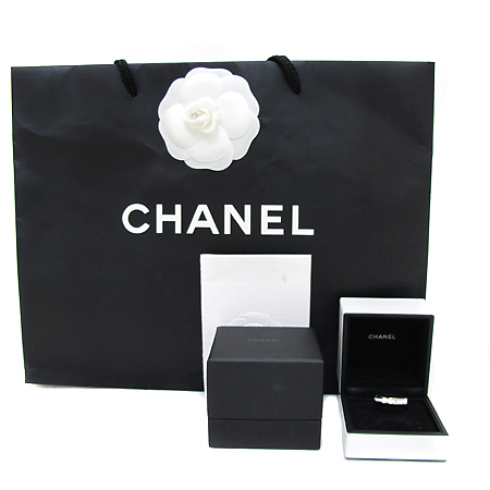 ����  ����