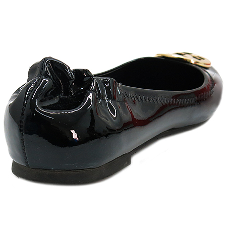 TORY BURCH(�丮��ġ) 50008608 ��� ��Ż �Ƹ��� �ΰ� REVA (����) ���� ���̴�Ʈ ���� �÷� ���� �̹���5 - ���̺��� �߰���ǰ