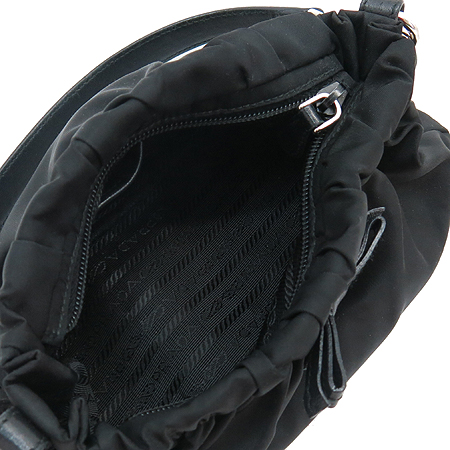 Prada(�����) BR3927 �ǹ� ��Ż �ΰ� ��� �к긯 �Ŀ�ġ �� ����� �̹���5 - ���̺��� �߰���ǰ