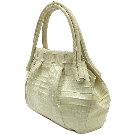 NANCY GONZALEZ(���� ���߷���) ũ��Ŀ���� ȣ�� ��Ʈ�� �̹���3 - ���̺��� �߰���ǰ