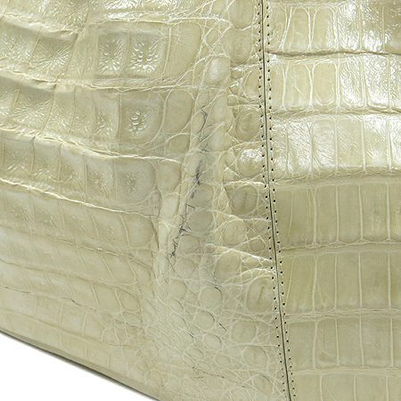 NANCY GONZALEZ(���� ���߷���) ũ��Ŀ���� ȣ�� ��Ʈ�� �̹���4 - ���̺��� �߰���ǰ