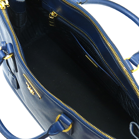 Prada(�����) BN1802 SAFFIANO LUX ���ǾƳ� ��Ʈ�� �̹���7 - ���̺��� �߰���ǰ