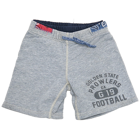 ��  ��������